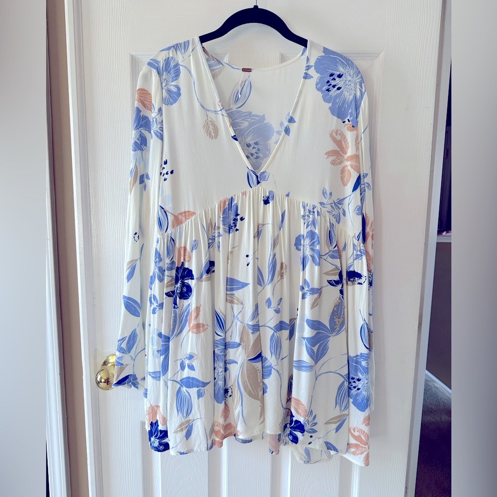 Free People Bella Tunic Flowy Blue Print Size Medium